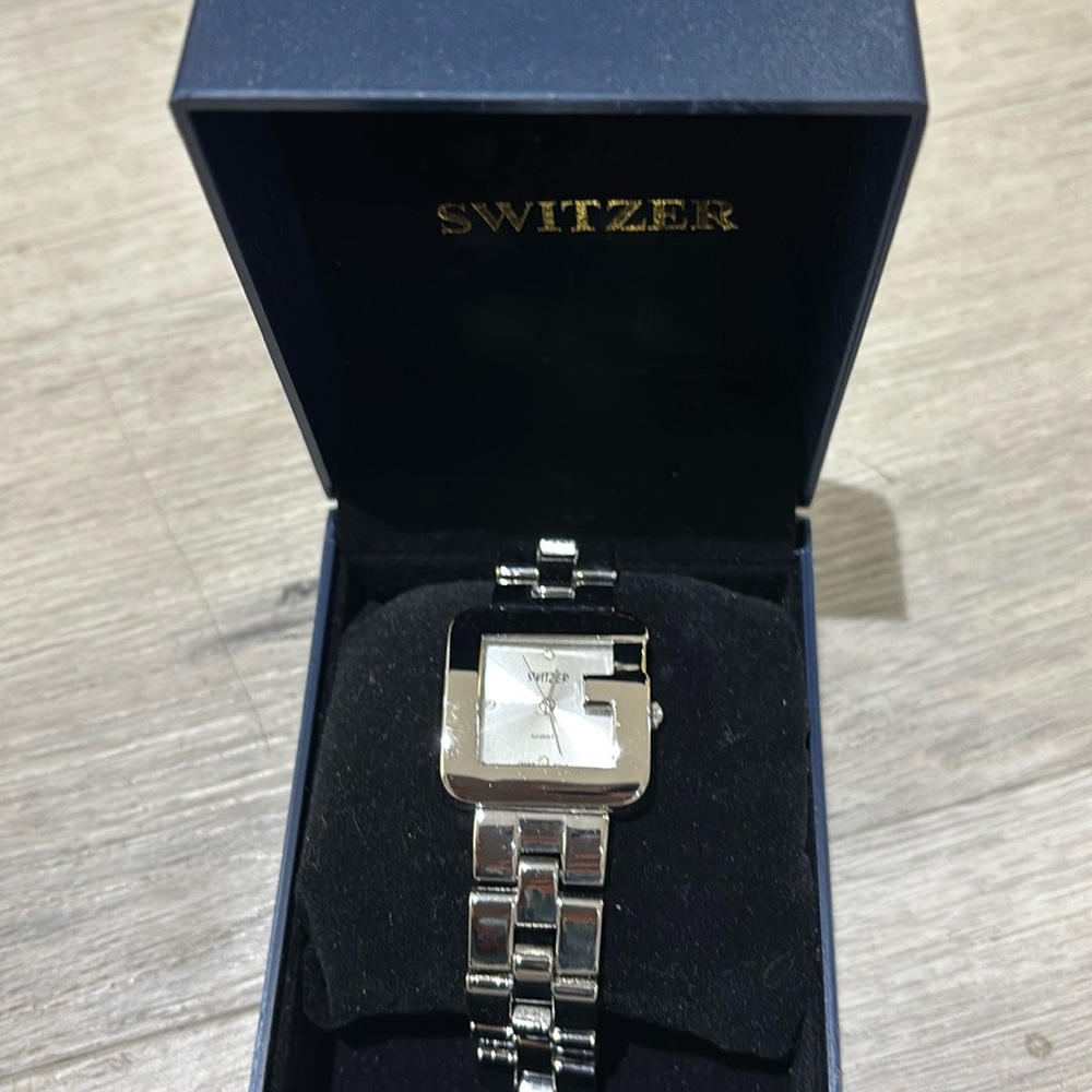 Switzer quartz watches